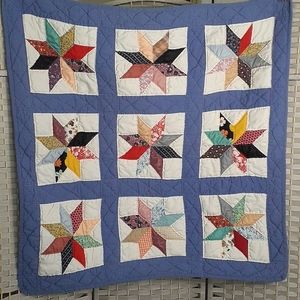 👉*VINTAGE* HEIRLOOM QUILT ~STAR PATTERN ~HAND STITCHED ~36" SQ